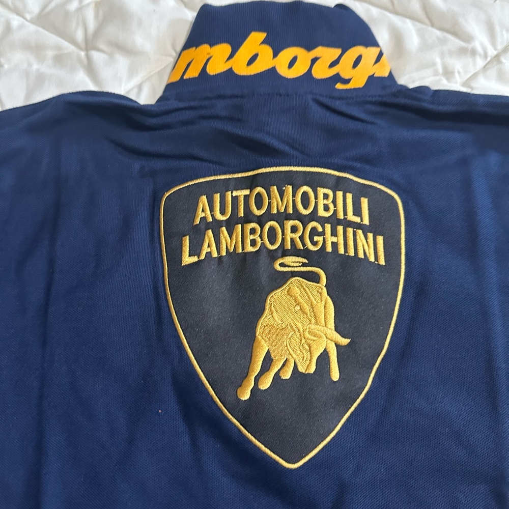 Man’s Lamborghini T-shirt, size XXL fit XL